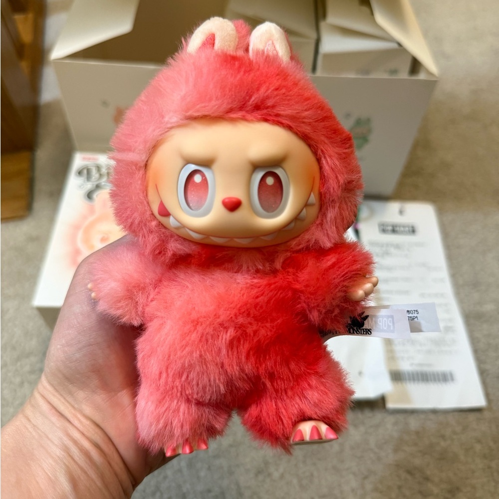 Labubu "Love" from Big Into Energy release